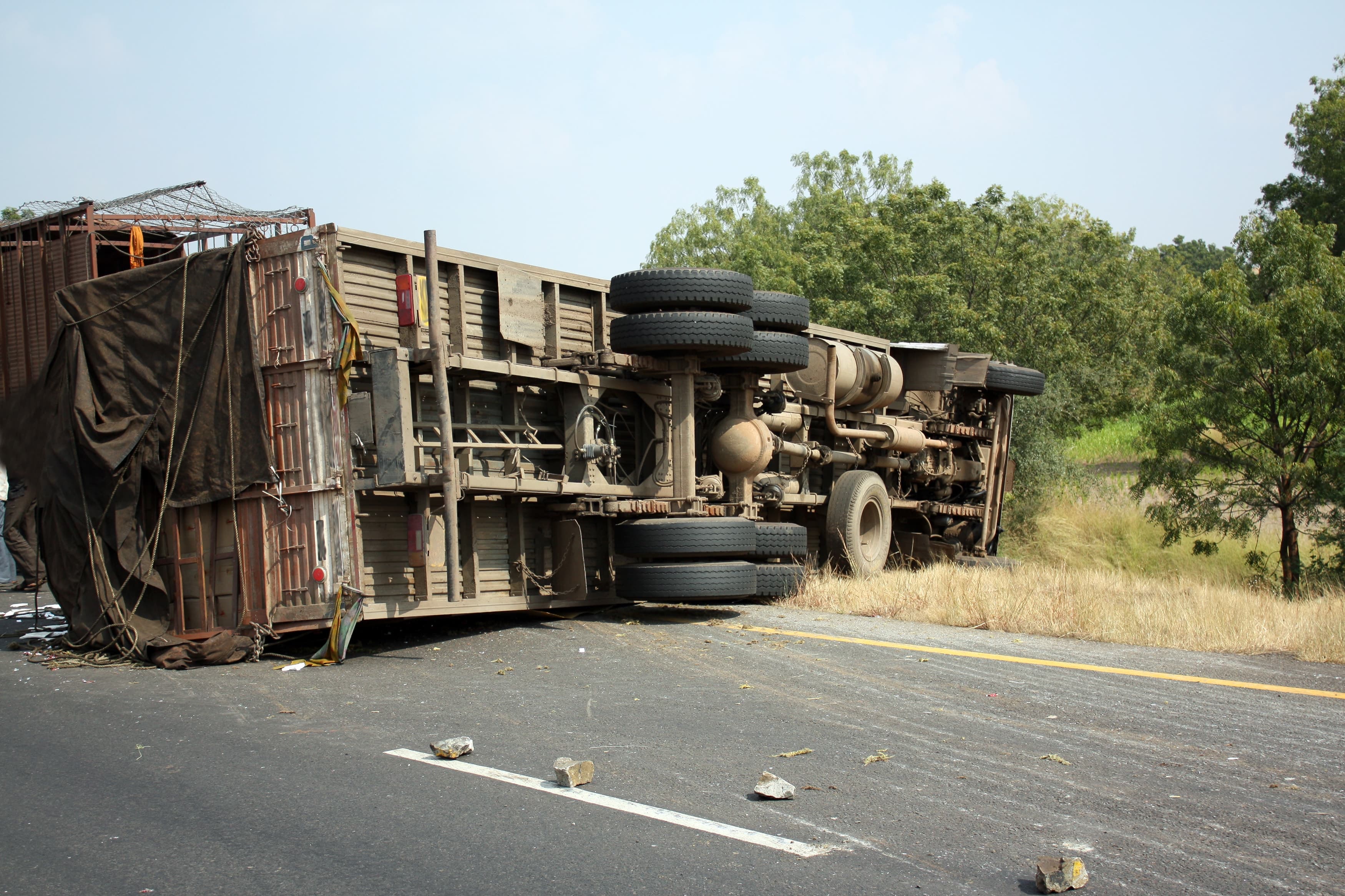 overturn-truck.jpg