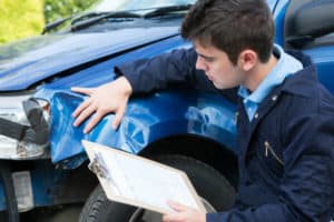 Our Virginia car accident lawyers list five tips on dealing with an insurance adjuster after an accident.